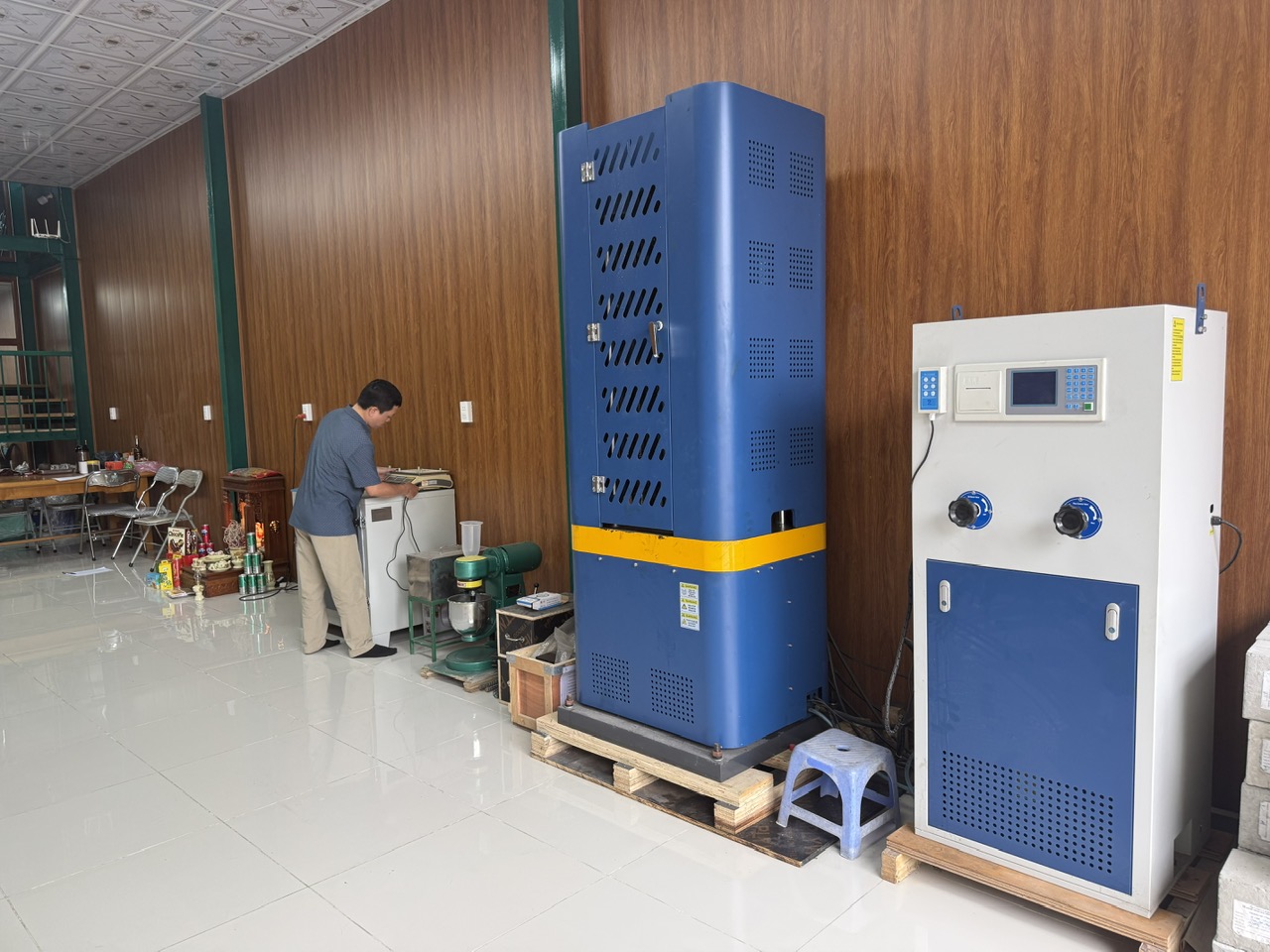 Thiết bị phòng thí nghiệm